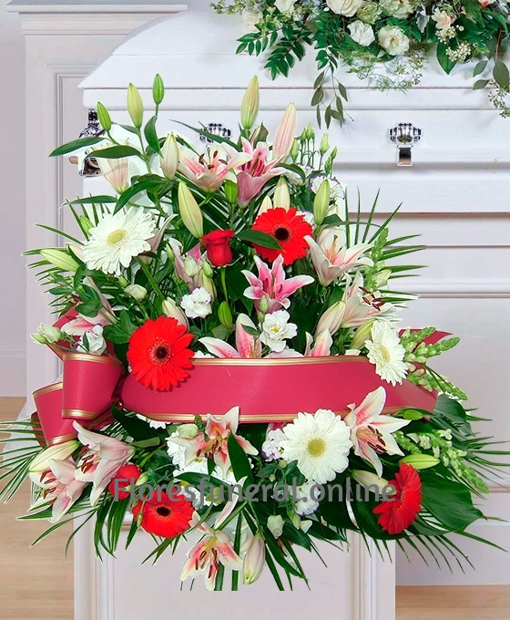 Centro Funerario Gerberas Liliums - Imagen 4